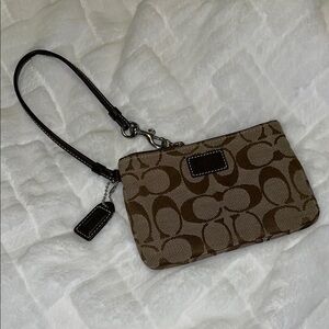 NWOT Coach Brown Wristlet